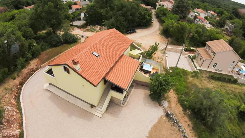 Holiday Home Tos Risika Kültér fotó