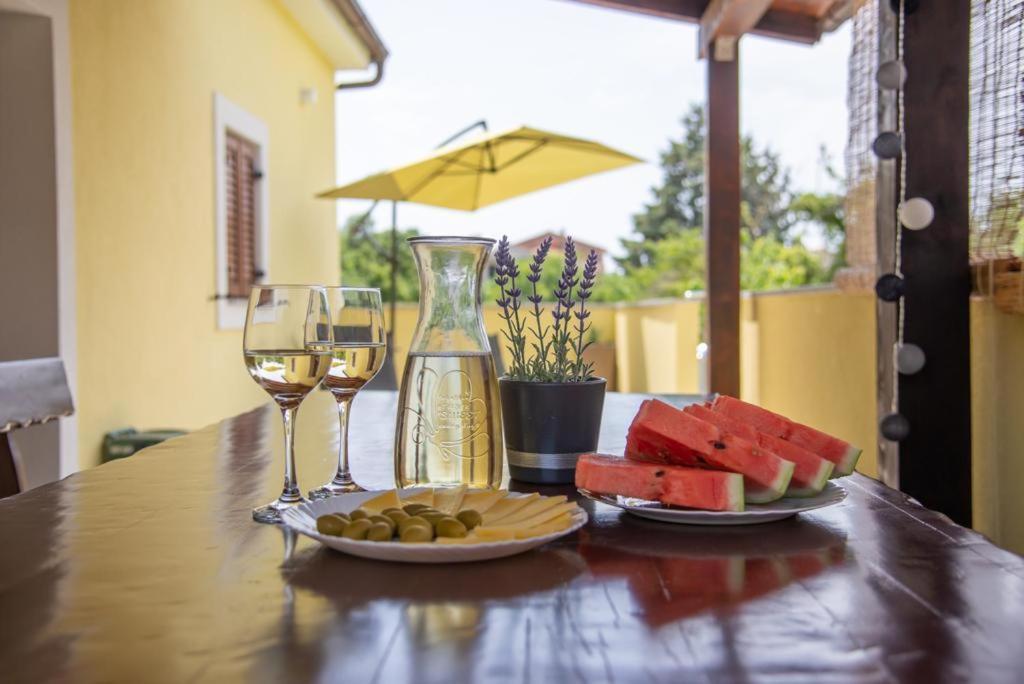 Holiday Home Tos Risika Kültér fotó